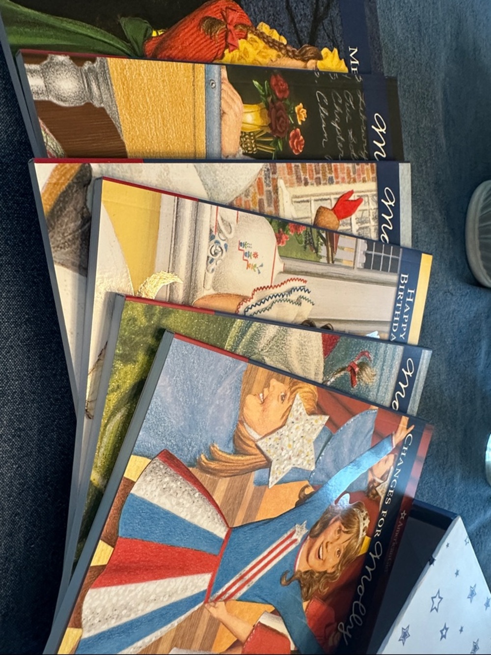 American Girl Molly Set of 6 Books with Game Board in case like new - Picture 8 of 12